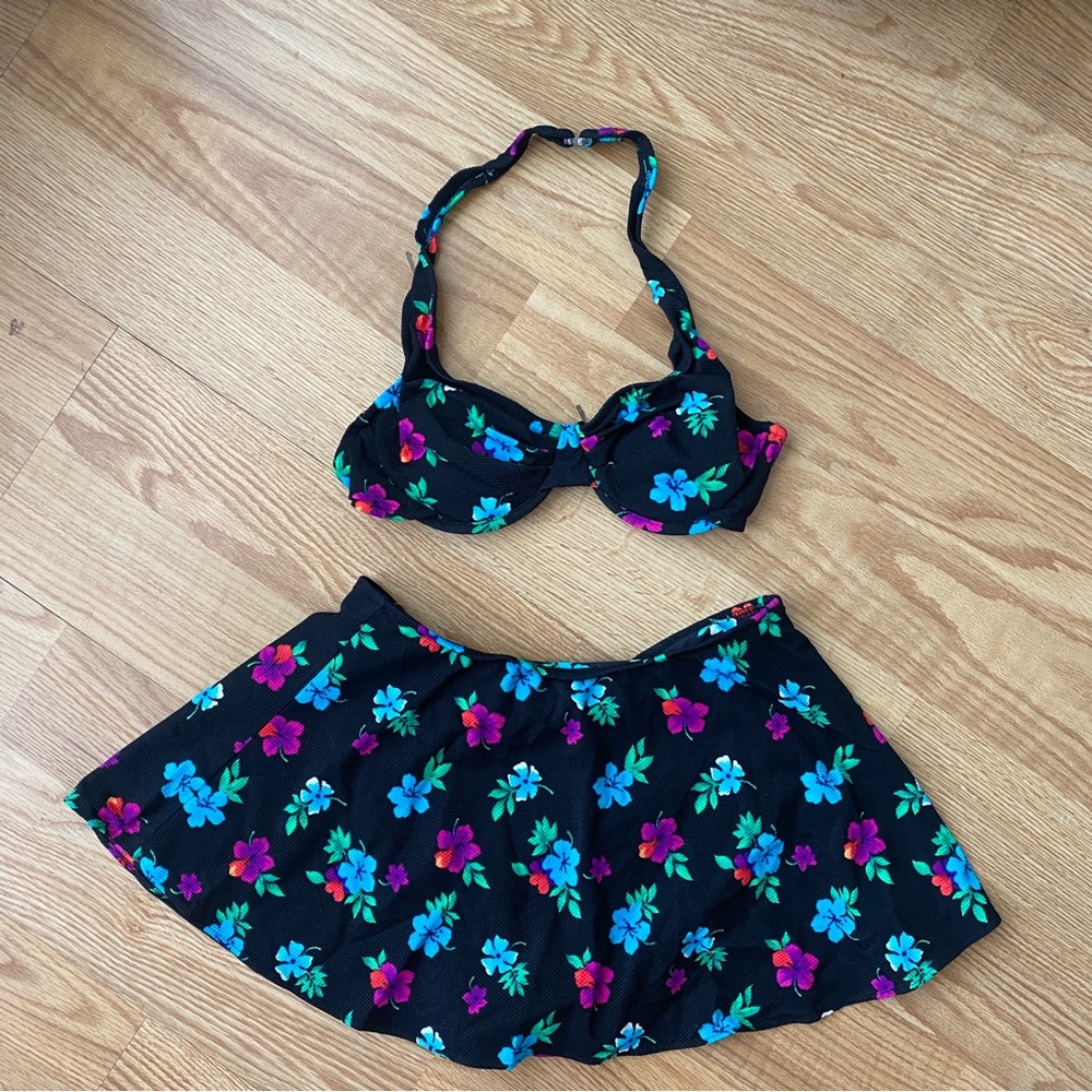 90s Le Cove Floral Bikini Top and Skirt Set